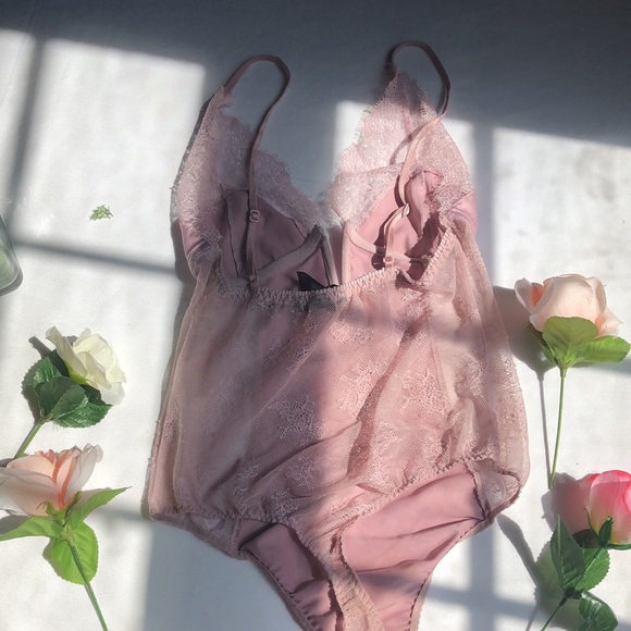 Bustier - Picture 2 of 3